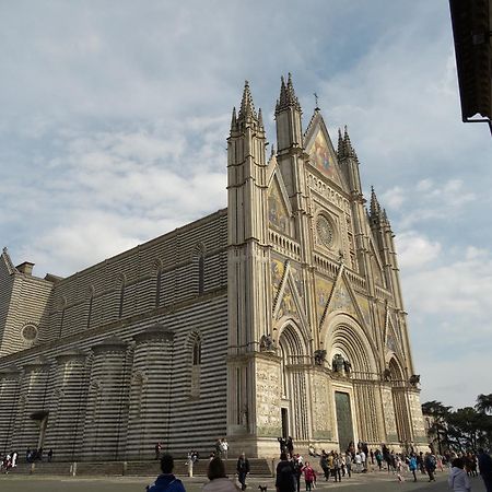 Orvieto Brick House Appartement Orvieto Scalo Buitenkant foto